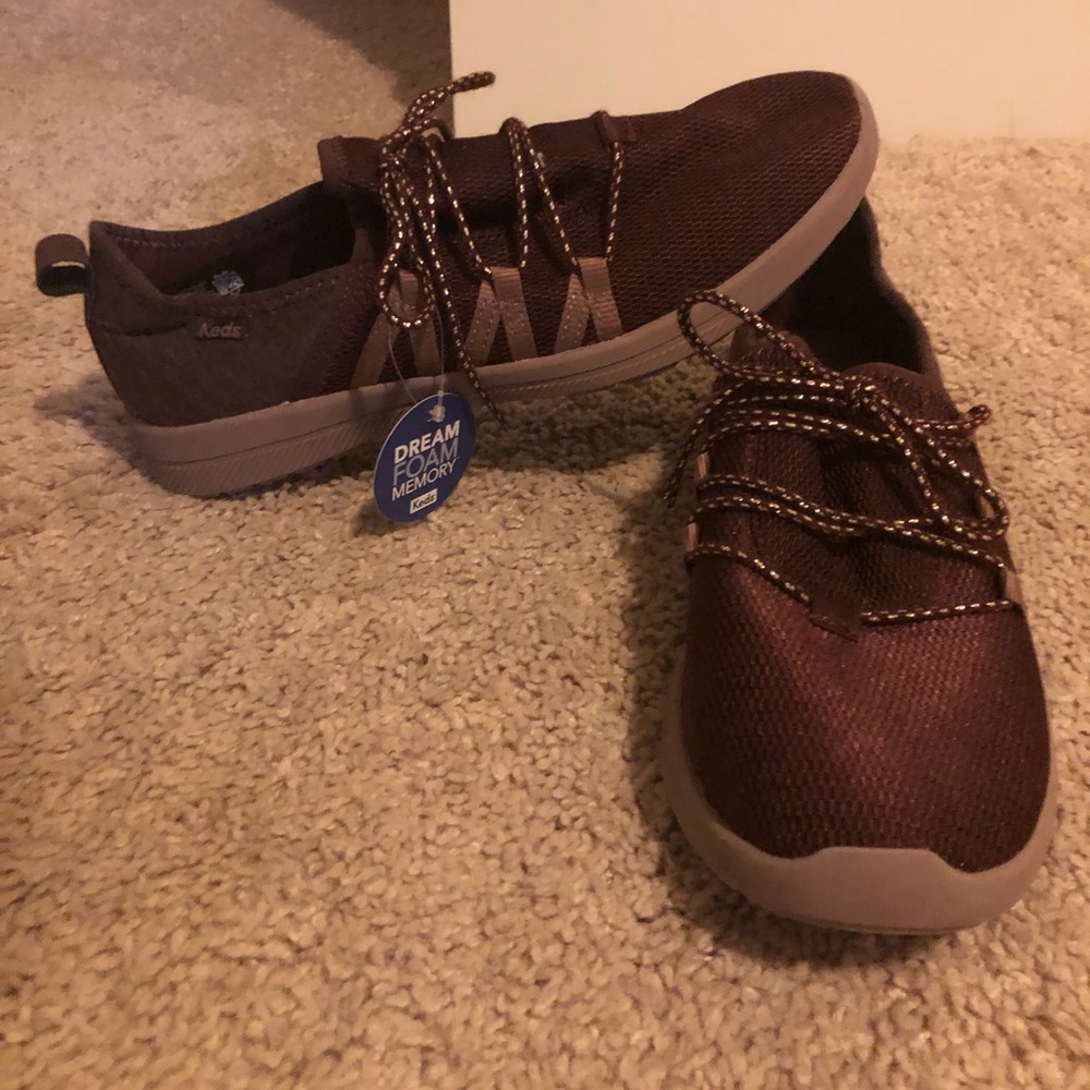 Women’s brand new Keds size 8